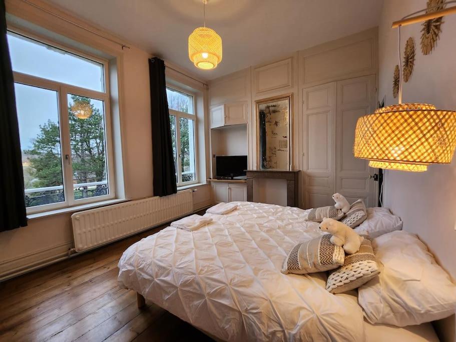Manoir Aux Roses, Gite 15 Personnes Avec Spa Bonningues-lès-Ardres Exterior photo